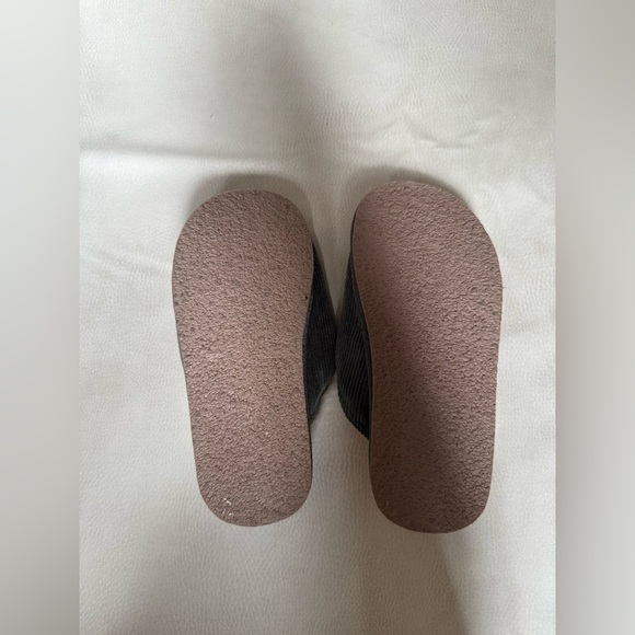 J. Crew crewcuts boy corduroy Slippers - Picture 9 of 9